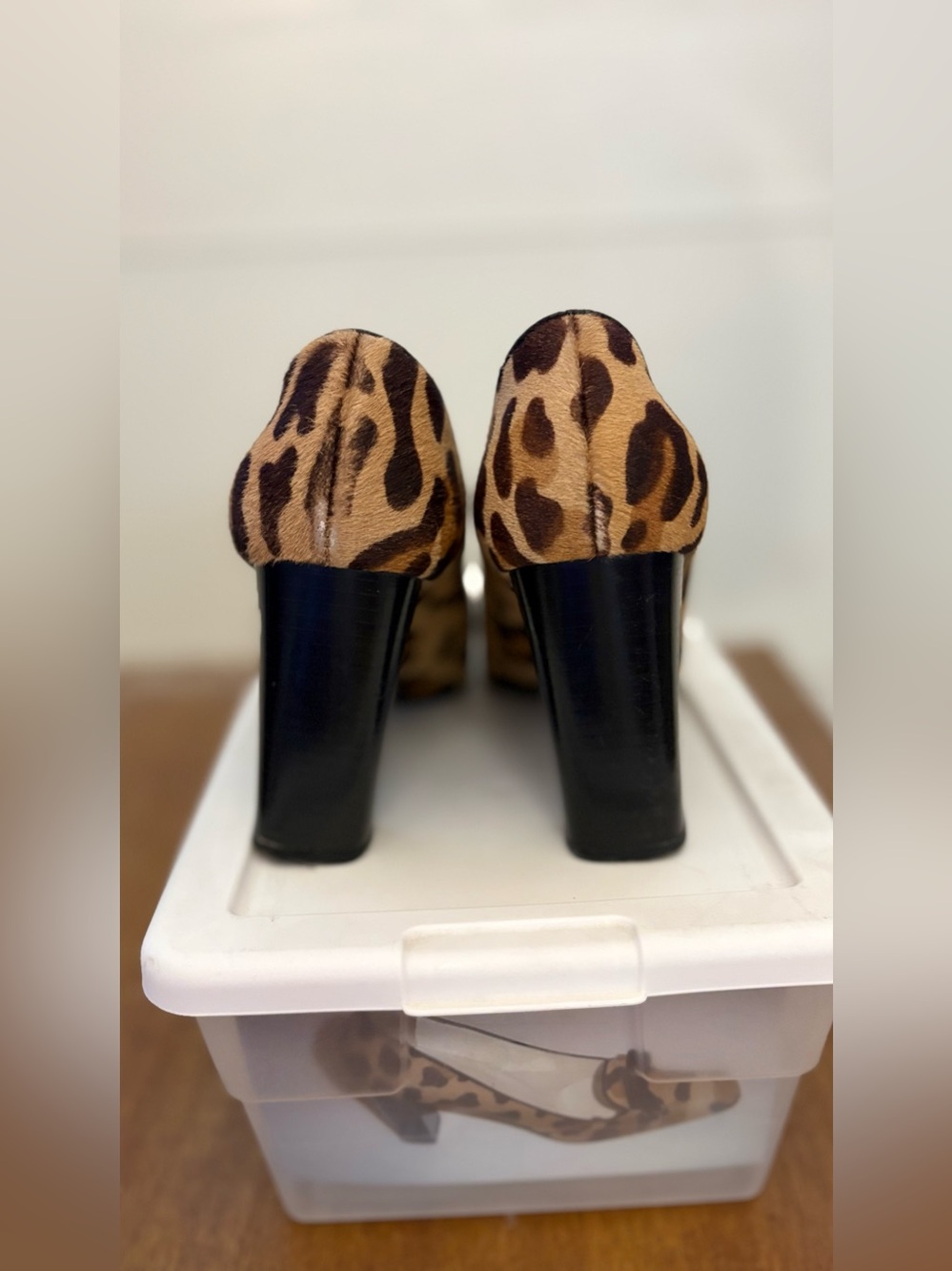 Prada VINTAGE Y2K Women’s Leopard Print Pony Hair Block Heels - size 38.5 - Picture 3 of 9